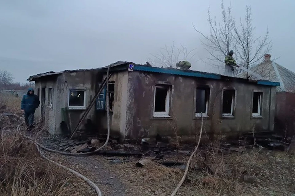 В Антраците на пожаре погиб мужчина. Фото - МЧС ЛНР