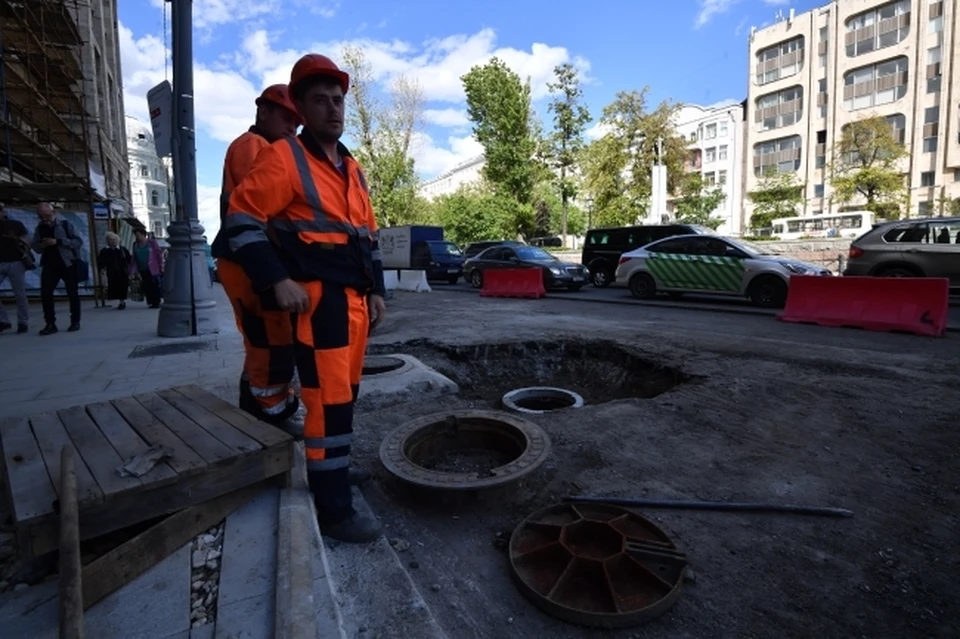 В Таганроге из-за непогоды сорвались сроки ремонта коллектора