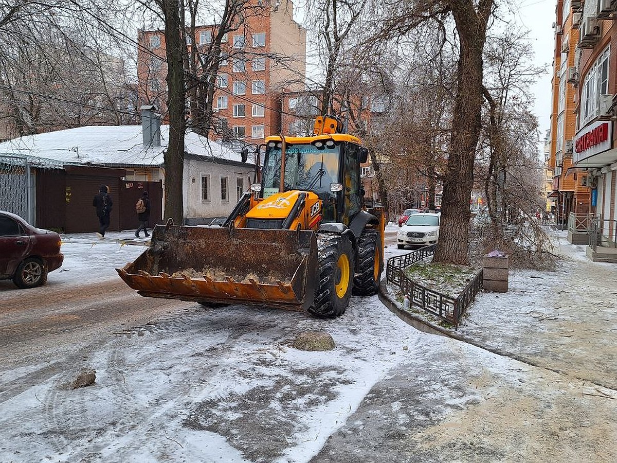 Последствия ледяного дождя в Ростовской области: без света остаются 8 тысяч  человек, ремонтируют 62 бригады - KP.RU