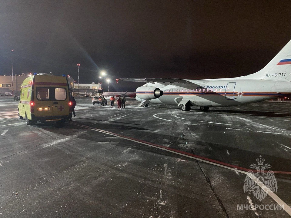 Самолет МЧС доставил ребенка в тяжелом состояние в Нижний Новгород