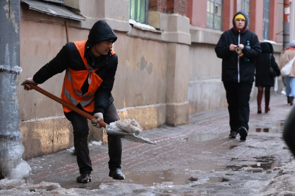 Прокуратура проверила качество уборки в Петербурге.