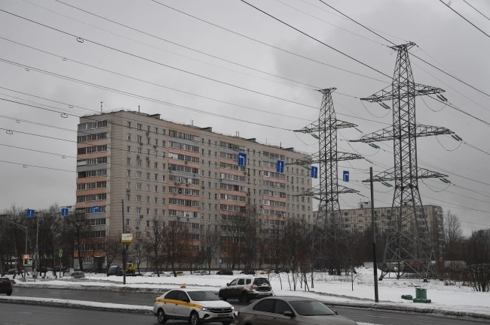 В ЛНР восстанавливают электроснабжение после непогоды