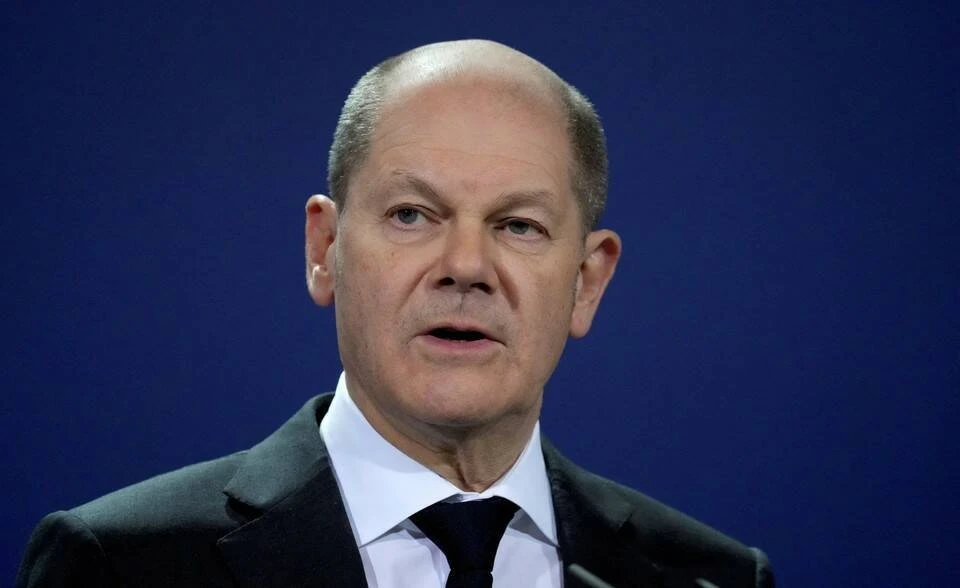 Канцлер Германии Шольц получил отрицательный результат теста на коронавирус