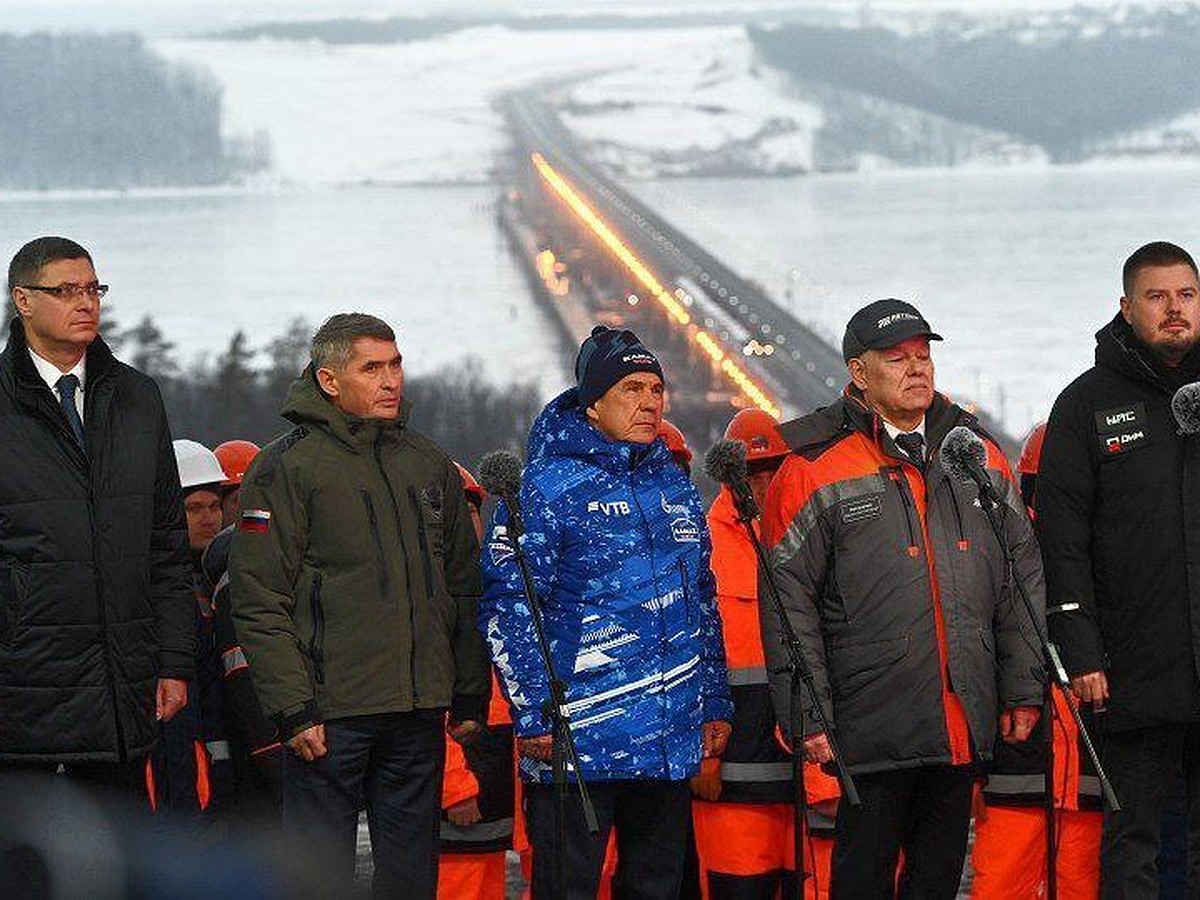 Все продумано, все на высшем уровне»: Глава Татарстана лично проверил  трассу М-12 «Восток» перед ее открытием, доехав до Москвы - KP.RU