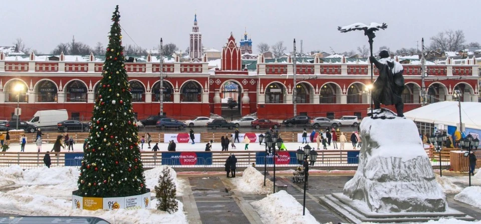 Каток на Старом Торге снова становится местом притяжения …