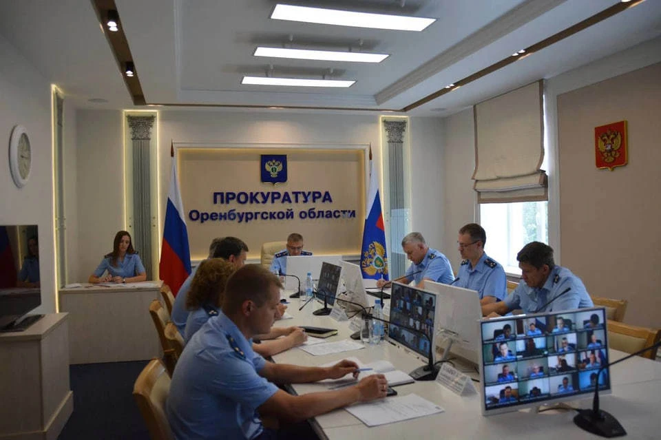 Представители надзорного ведомства внесли 98 представлений. Фото: прокуратура Оренбургской области