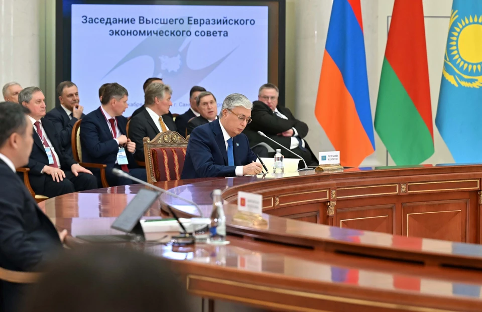 В своем выступлении глава нашего государства выразил признательность российским коллегам и лично Владимиру Путину за гостеприимство и высокий уровень организации мероприятия.