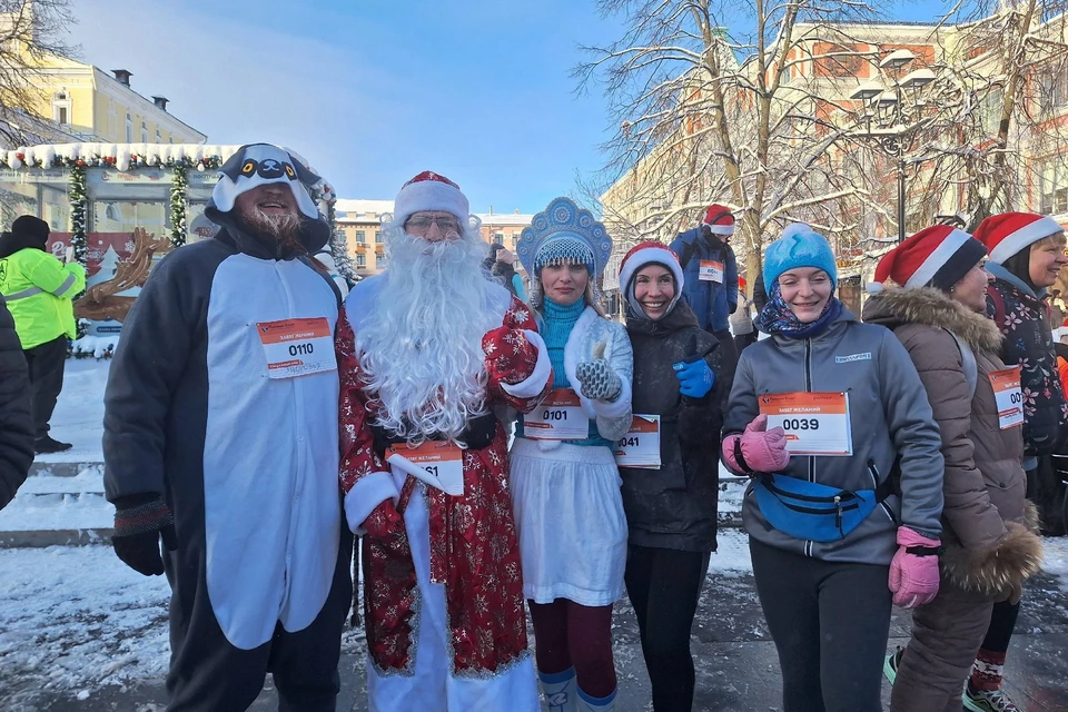 Многие нижегородцы пришли на забег в карнавальных костюмах. Фото: Андрей Волков