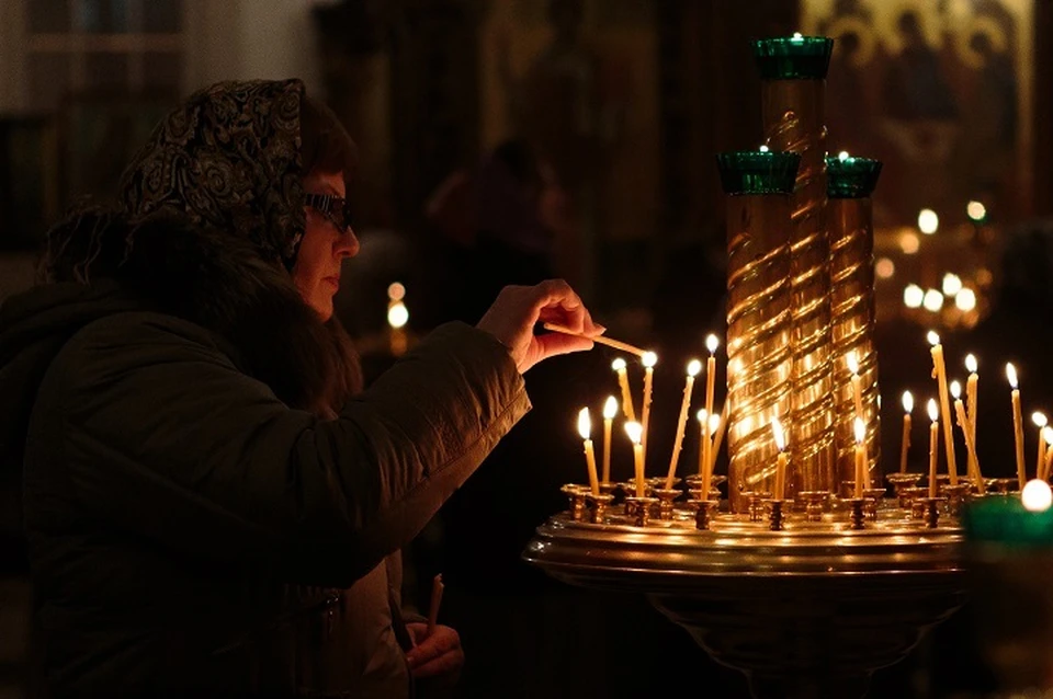 Митрополит Артемий совершил Рождественскую Божественную литургию в Преображенском соборе Хабаровска