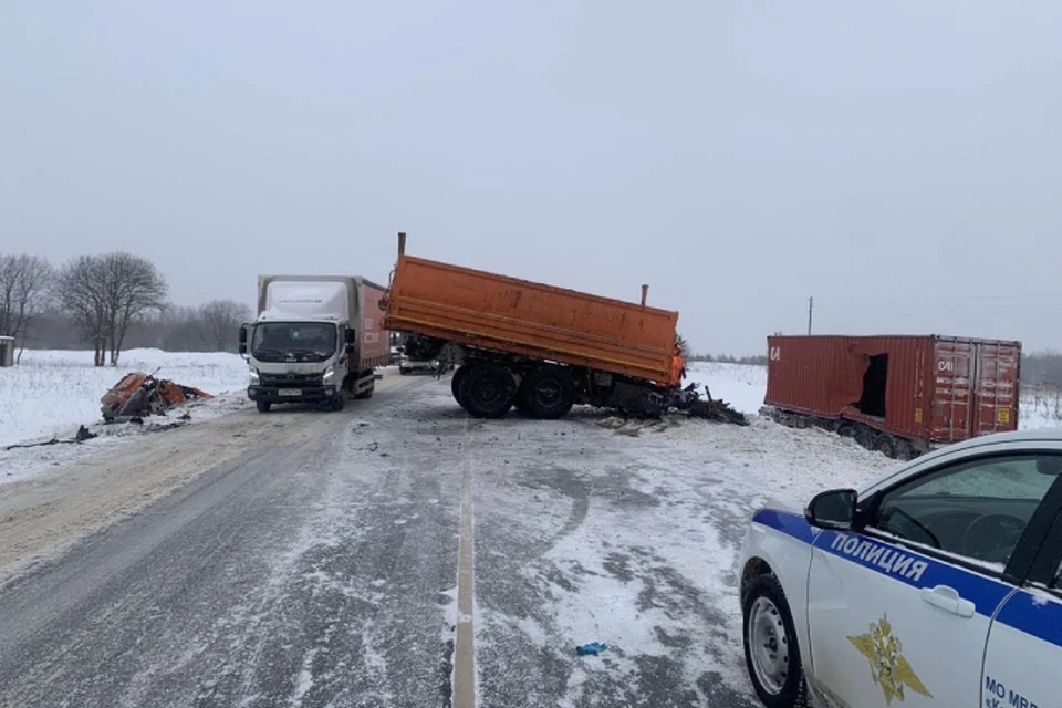 По факту аварии проводится проверка. Фото: ГИБДД Кировской области