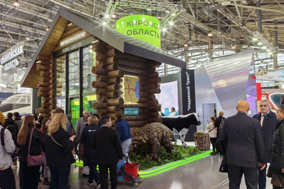 На выставке продолжает работать стенд Кировской области. Фото: kirovreg.ru