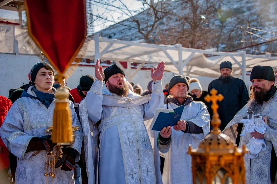 Богослужения в Севастопольских храмах на праздник Крещения Господня пройдут 18 и 19 января.
