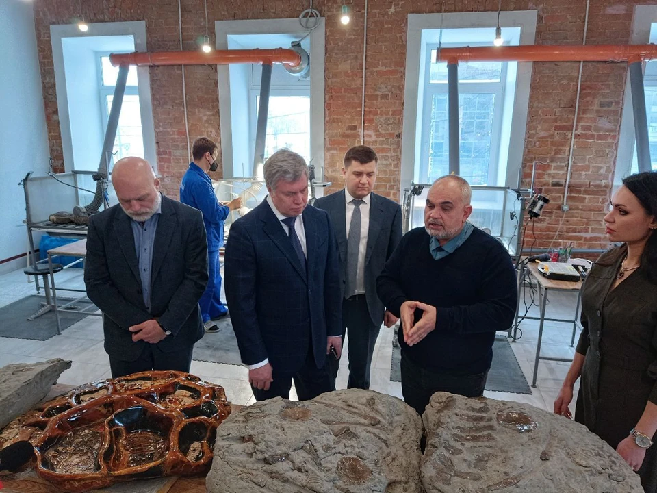 На предприятии обновили цеха обработки камня и сувениров. ФОТО: тг-канал главы минэкономразвития УО Николая Зонтова