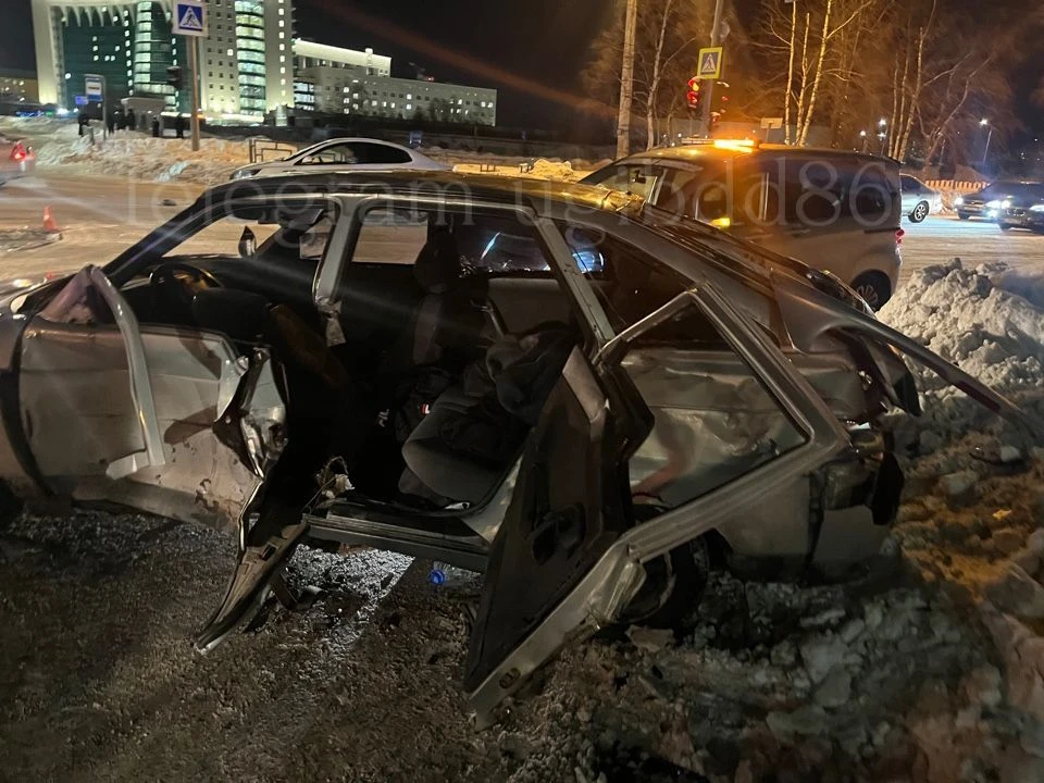 Прокуратура Нижневартовска организовала проверку из-за ДТП с участием подростков. Фото: УГИБДД России по ХМАО-Югре