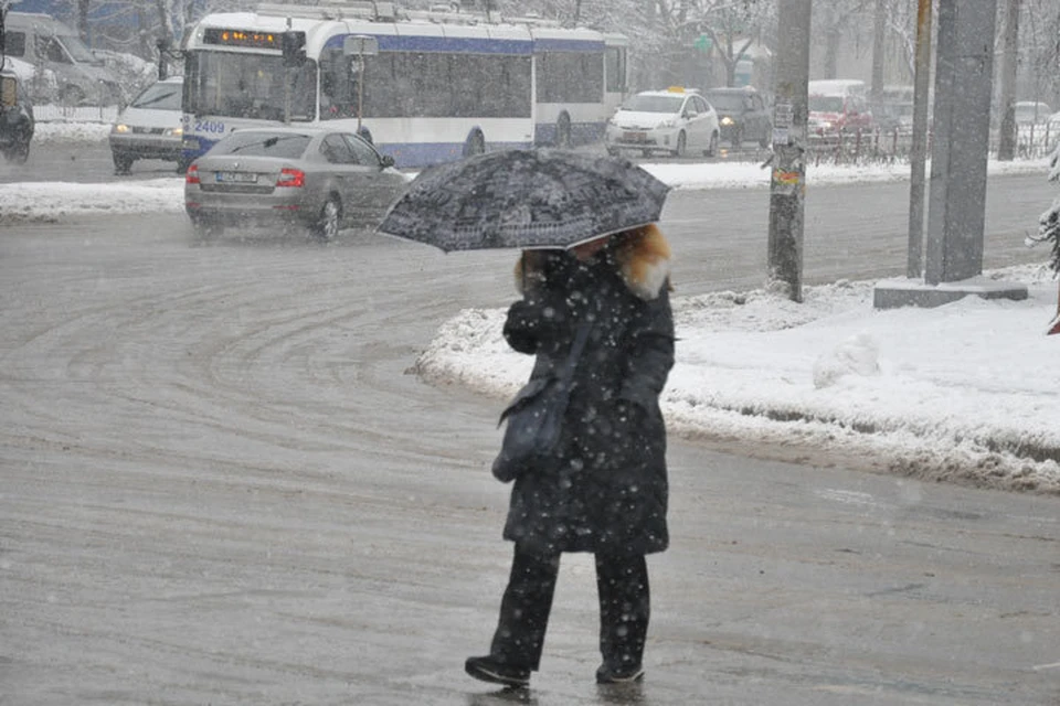 снег кружится. приколы про декабрь. сон зима. песня опять наступила зима. в гости к нам пришла зима.