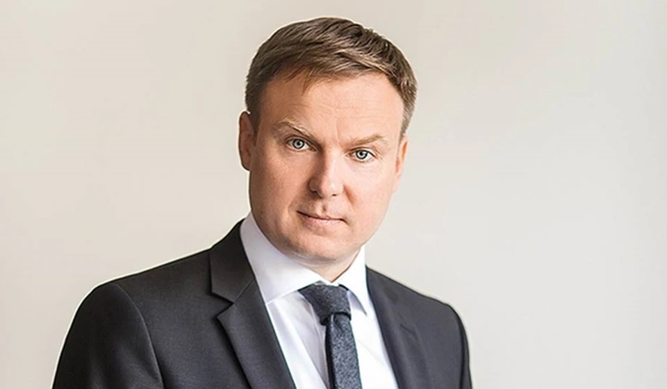 открытие бизнеса. рыбаков игорь 2018. открывать ли сейчас бизнес. бизнесмен в офисе. прибыльные товары для бизнеса.