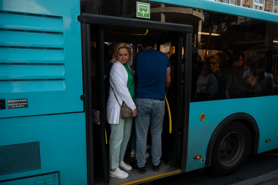 Новый автобус запустят из Новосаратовки до станции метро «Обухово» - KP.RU