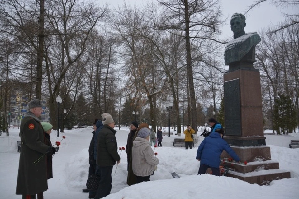 В Рыбинске прошел митинг к годовщине победы в Сталинградской битве