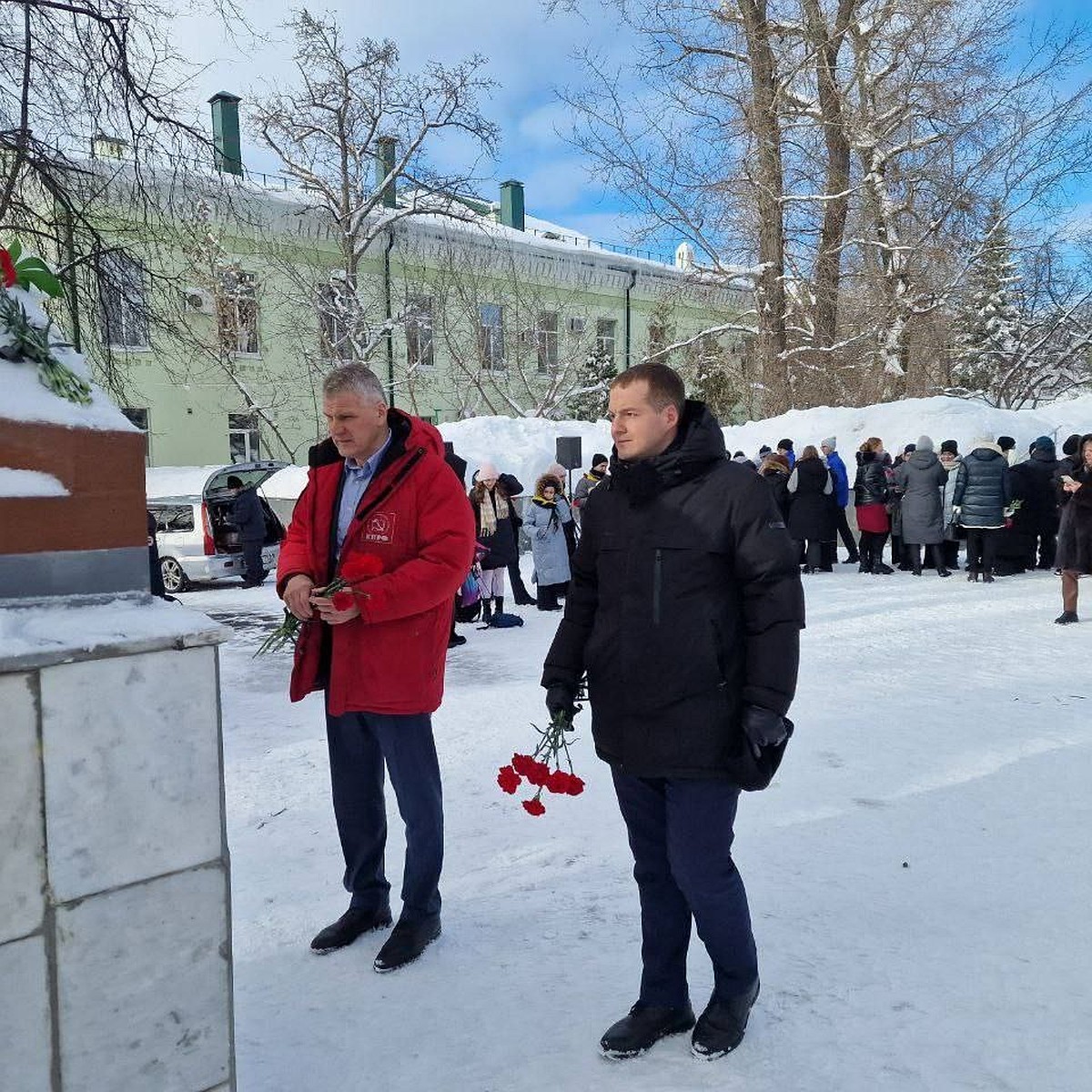 В Ульяновске почтили память Героя Советского Союза Александра Матросова -  KP.RU