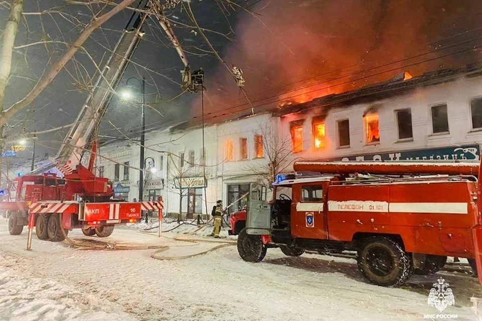 Исторический комплекс на улице Крестовой горел ночью 3 февраля.