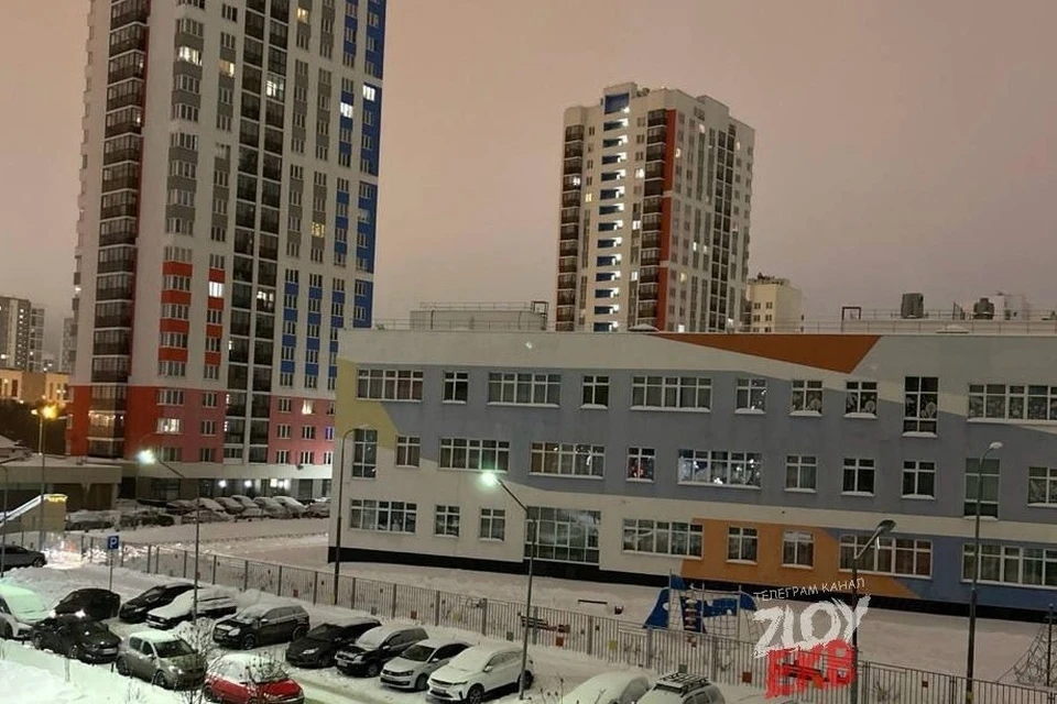 Горожан испугали белые ночи. Фото: Telegram-канал «Злой Екатеринбург»