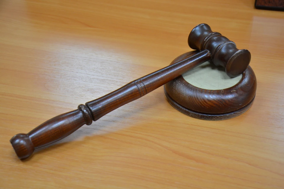 Суд признал чиновника виновным по уголовной статье «Злоупотребление должностными полномочиями».