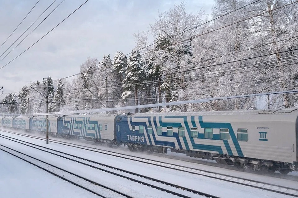 Поезда в Крым задерживаются из-за циклона. Фото: «Гранд Сервис Экспересс».