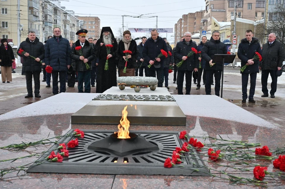Также в мероприятии приняли участие городской голова областного центра Дмитрий Денисов, замгубернатора Василий Быкадоров и федеральный инспектор по региону Игорь Князев.