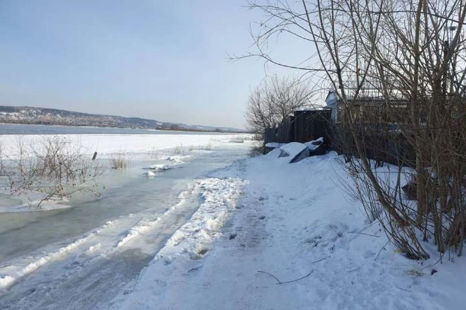 В Иркутске продолжают следить за уровнем воды в Ангаре