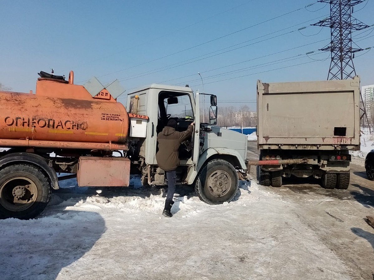 В Новосибирске поймали незаконного торговца бензина на ЗИЛе - KP.RU