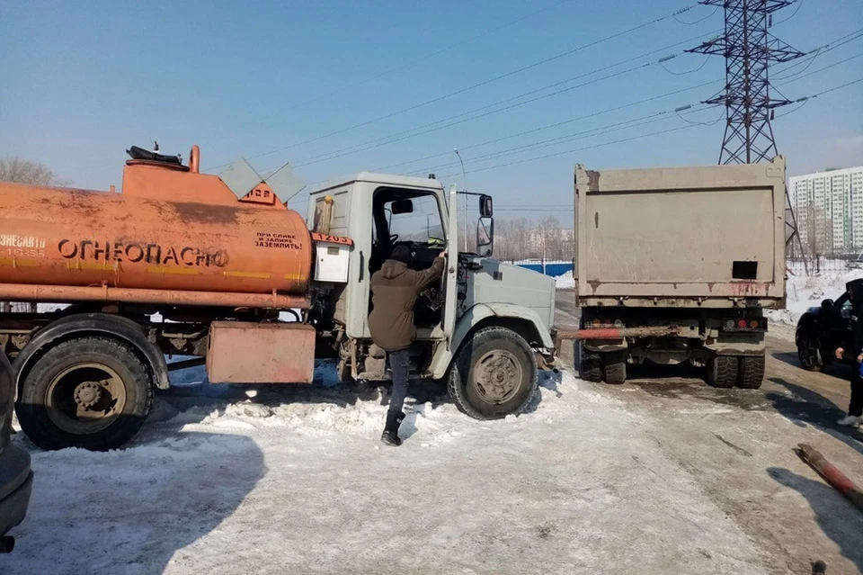 Торговец продавал бензин в Ленинском районе. Фото: Мэрия Новосибирска