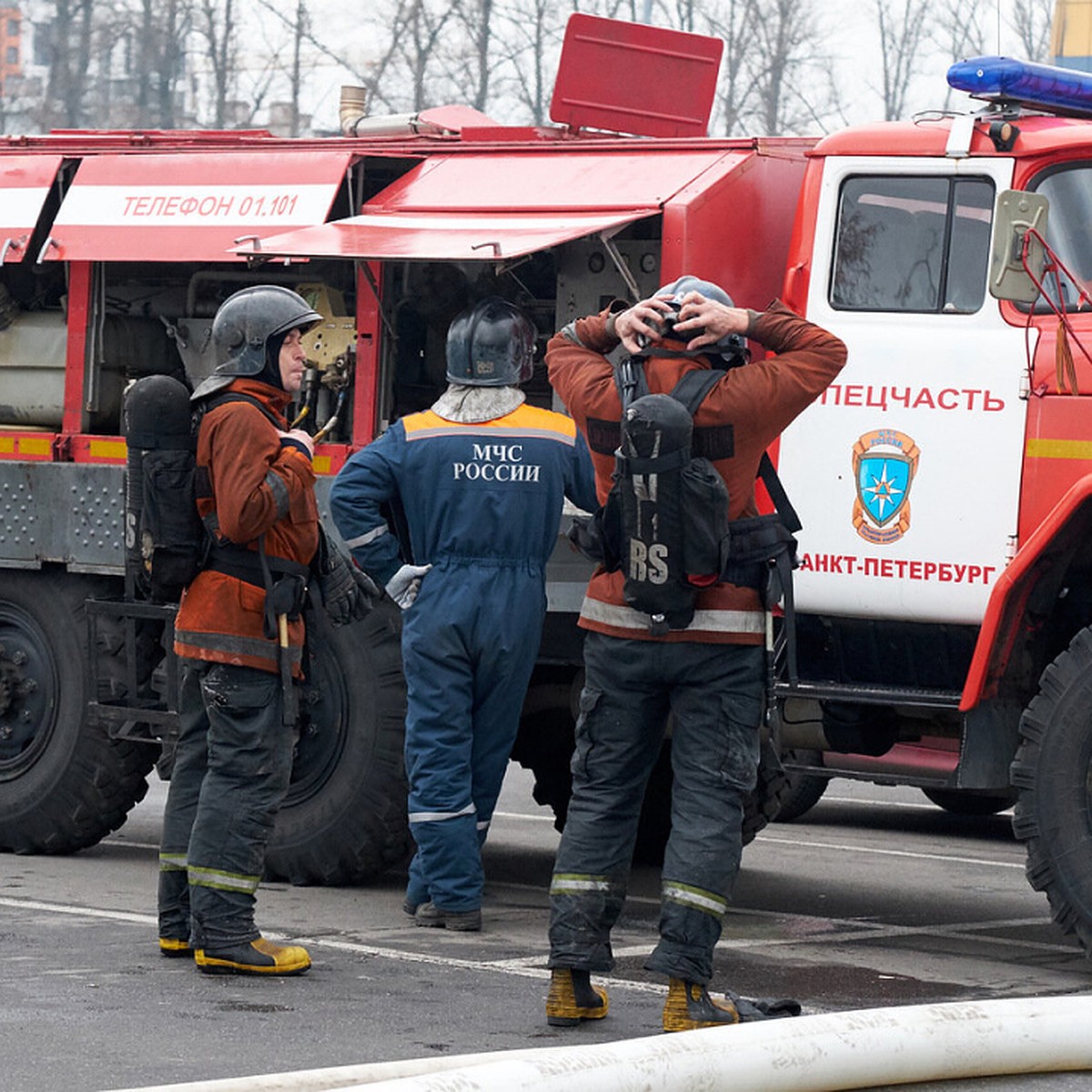 Человек погиб в пожаре на Новоизмайловском проспекте - KP.RU