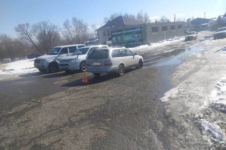 ДТП с участием пешехода произошло в Хабаровске 12 марта ФОТО: Госавтоинспекция Хабаровска