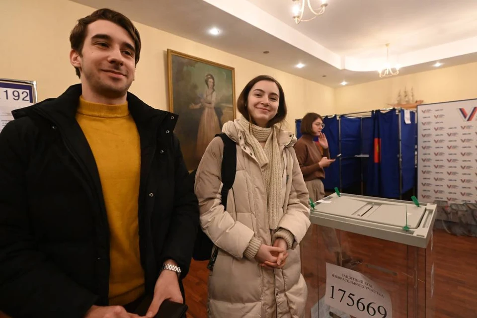 Богдан и Анна приехали учиться в Петербург из Мариуполя