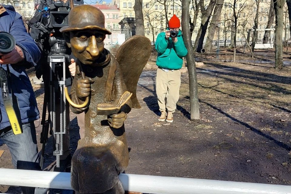 Перед торжественной церемонией скульптуру привели в порядок в мастерской. Фото: t.me/visboris