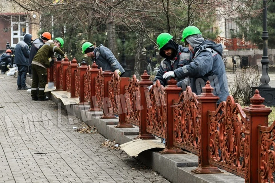 Ремонтные работы в Донецке проходят при поддержке города Москвы. Фото: ТГ/Кулемзин
