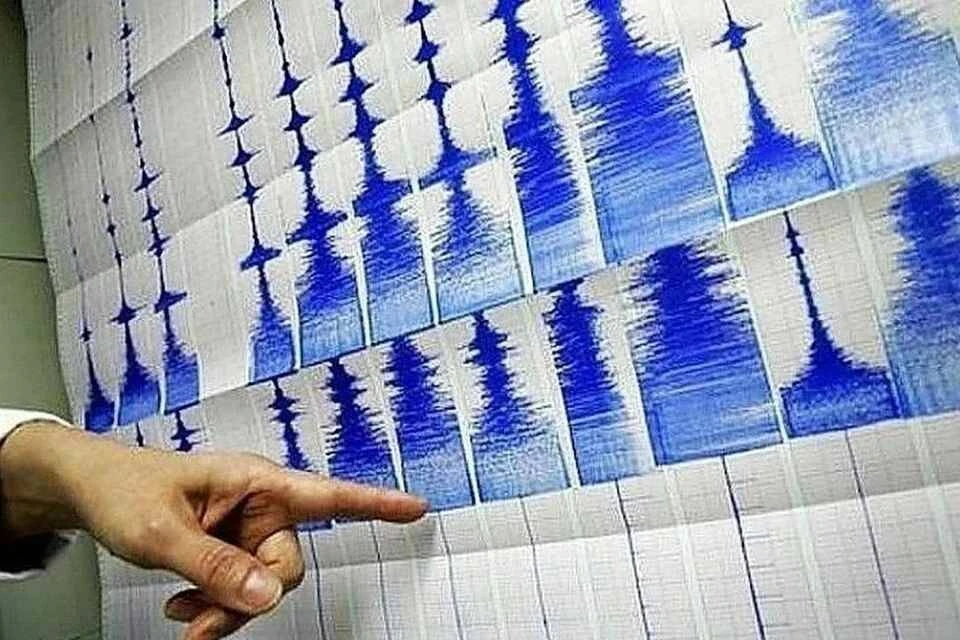 Жители Токио получили экстренное сообщение о сильном землетрясении