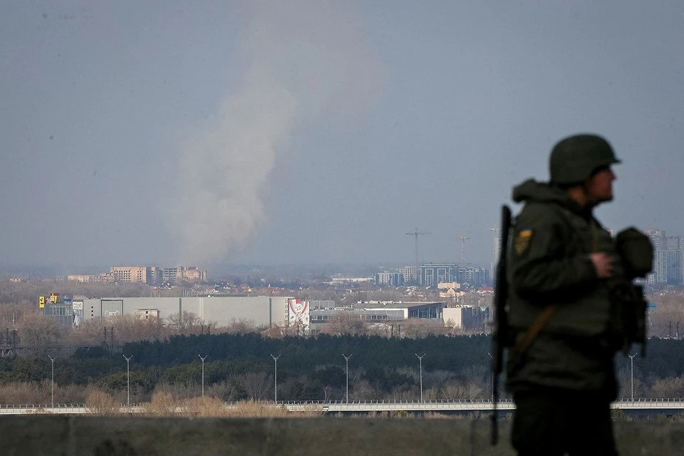 Третья серия взрывов прогремела в Киеве, в окрестностях города работает ПВО