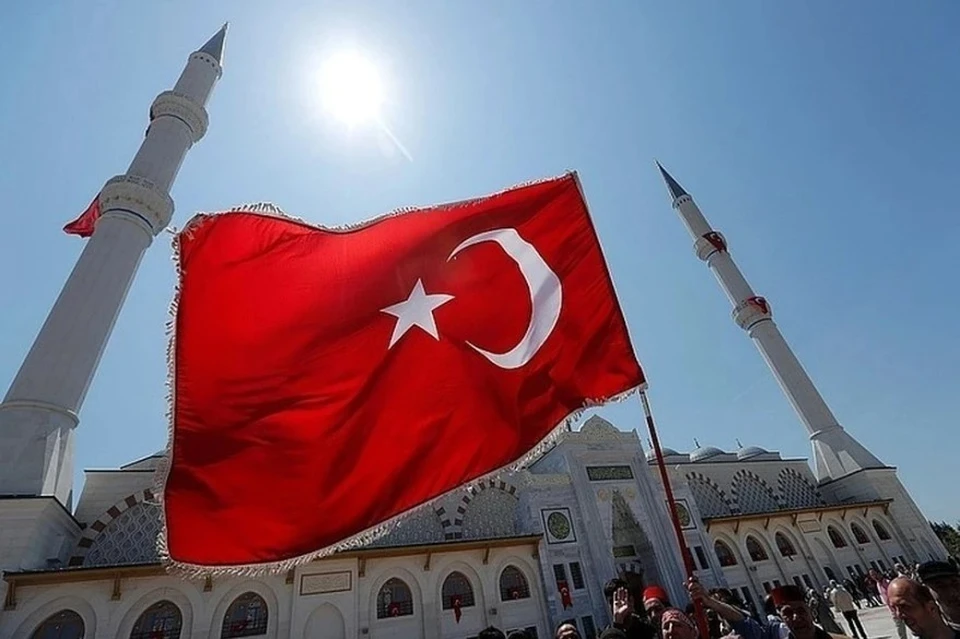 Центробанк Турции поднял ключевую ставку до рекордных 50%