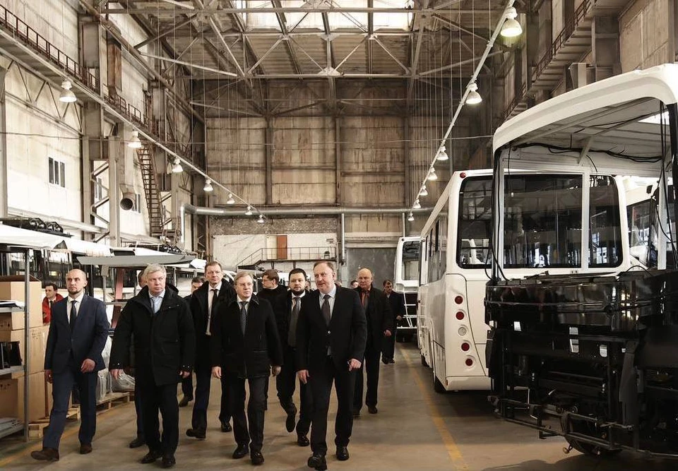 Министр транспорта РФ посетил ульяновский завод ФОТО: правительство Ульяновской области