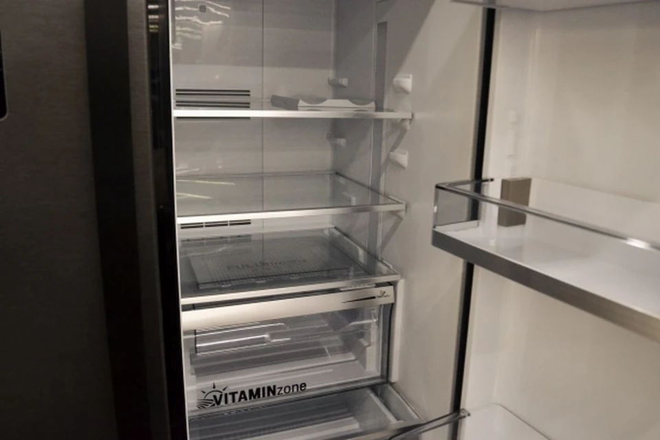 Физиолог рассказал новосибирцам о причинах неприятного запаха в холодильнике