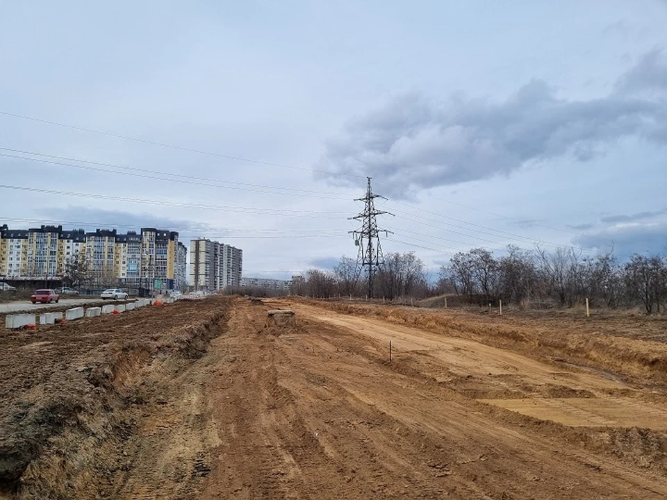 Дорогу начали строить на улице Расула Гамзатова. Фото: мэрия