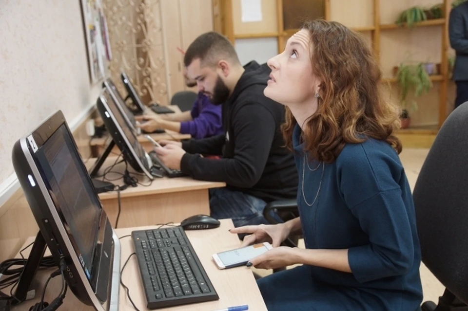 В ульяновских отделениях МФЦ можно пройти курсы компьютерной грамотности. Фото архив КП