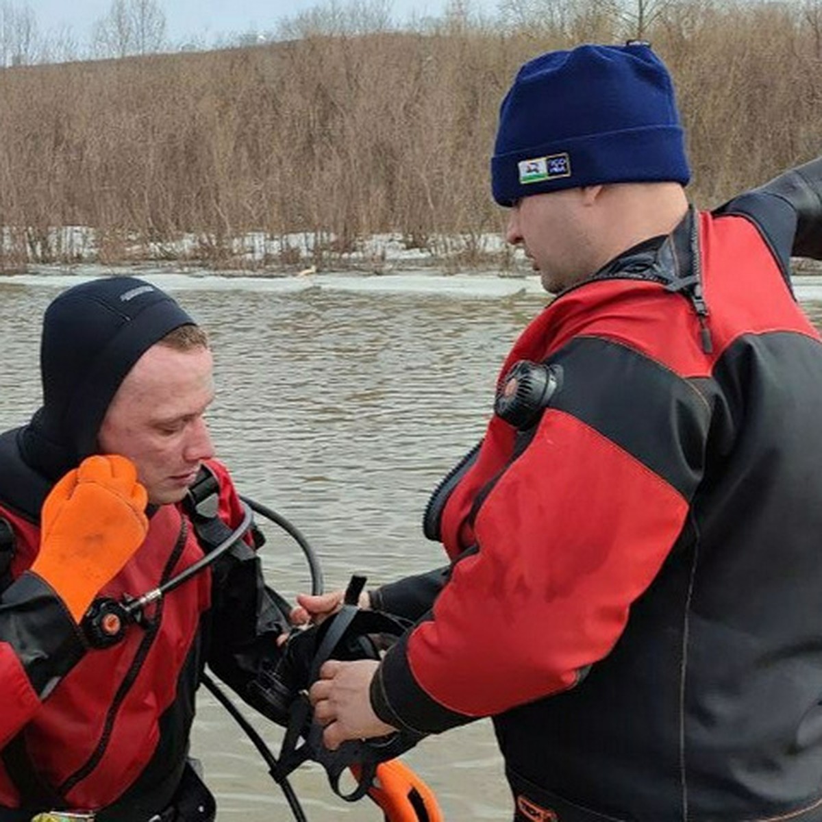 Стало известно, когда водолазы возобновят поиски пропавших в Уфе подростков  - KP.RU