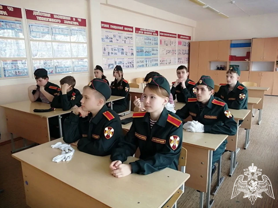 Кадеты из Ульяновска стали участниками слета-конкурса «На посту №1». ФОТО: Росгвардия УО