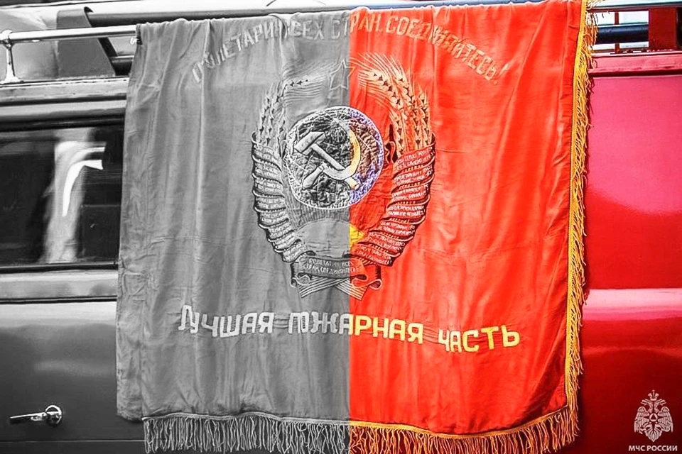 Бесценность опыта ветеранов пожарной службы подчеркнул начальник ГУ МЧС по Мурманской области Руслан Назаров. Фото: МЧС Мурманск / vk.com/mchs_murmansk