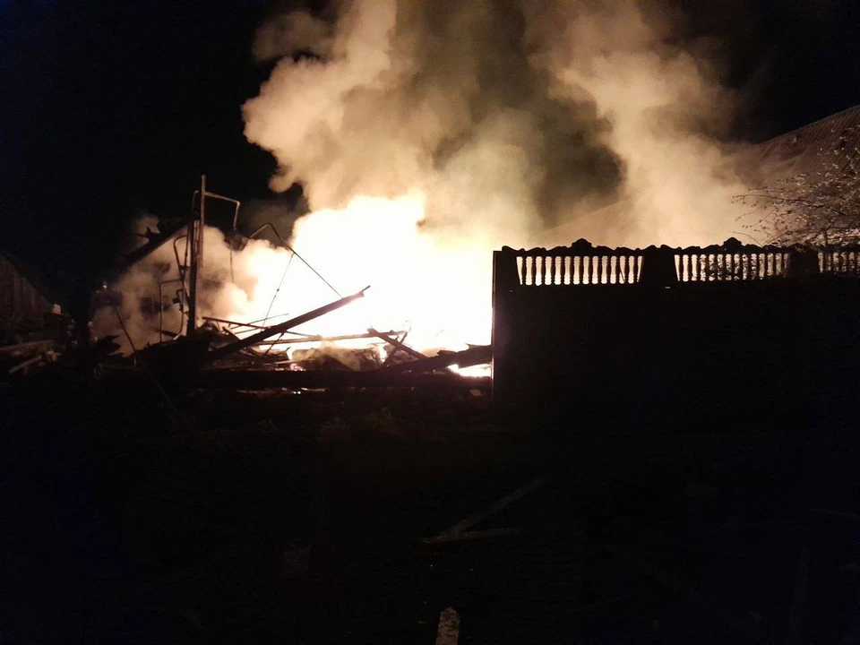 В сгоревшем от атаки ВСУ доме погибли два человека.