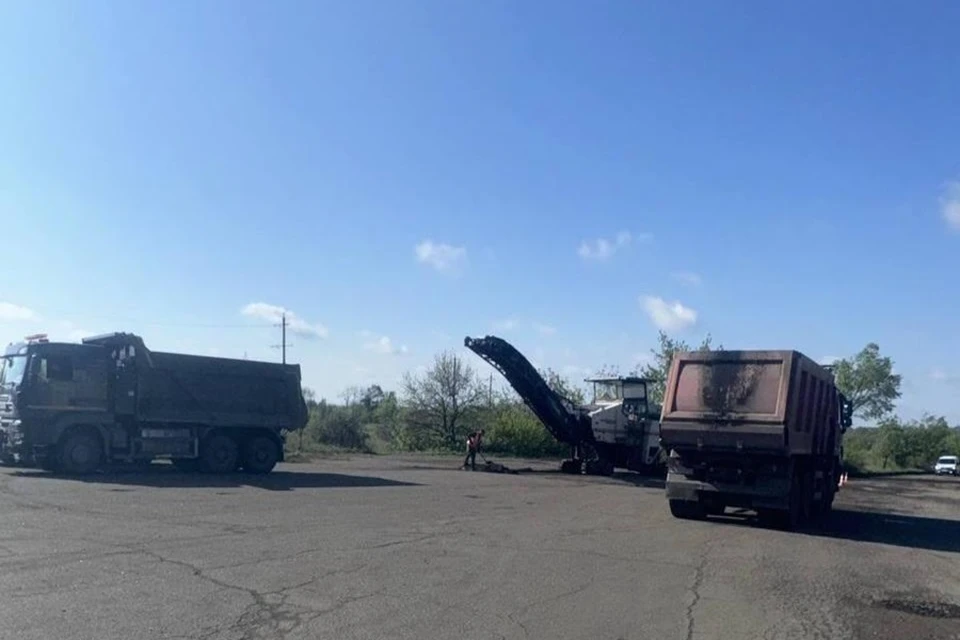В 2024 году регион-шеф Хабаровский край восстановит дорогу на пяти объектах Дебальцево. Фото: Администрация Дебальцево