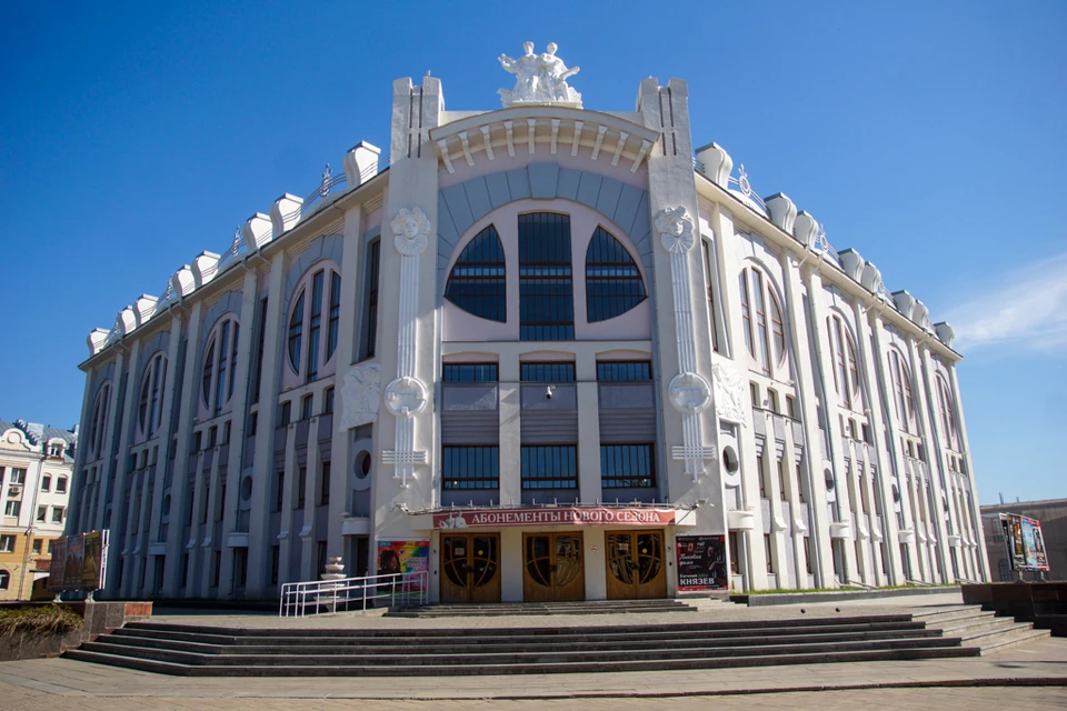 Украшением вечера станет выступление Сергея Войтенко.