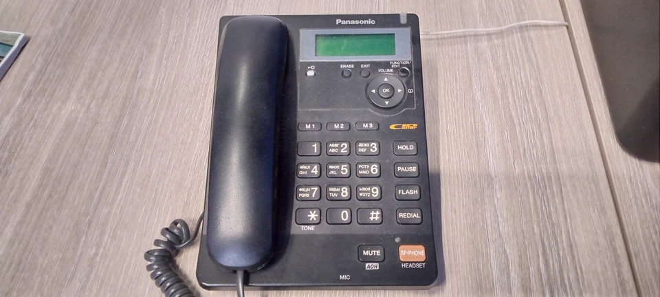 Прямая телефонная линия свяжет жителей региона с властью Кузбасса.